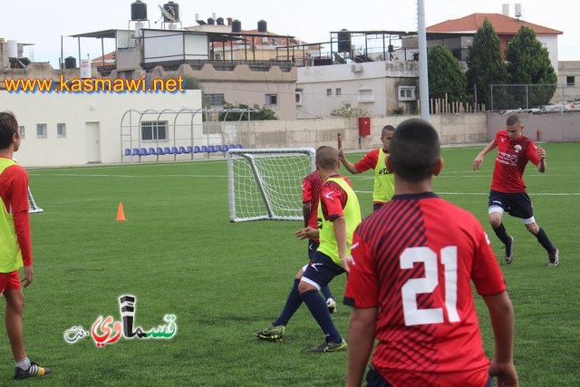 فيديو: الاتحاد العام يغلق ملعب ابو خميس ومساعي الرئيس للمصادقة على الشرقي بعد تركيب المقاعد ومظلات لاعبي دكة الاحتياط والجدار الحديد في السنتتي.